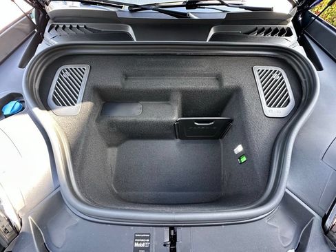 New 2026 Porsche Macan 4 Electric AWD/4WD image 42