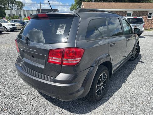 Used 2018 Dodge Journey SE w/ Popular Equipment Group image 7