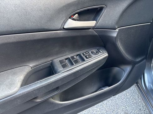 Used 2009 Honda Accord LX image 7