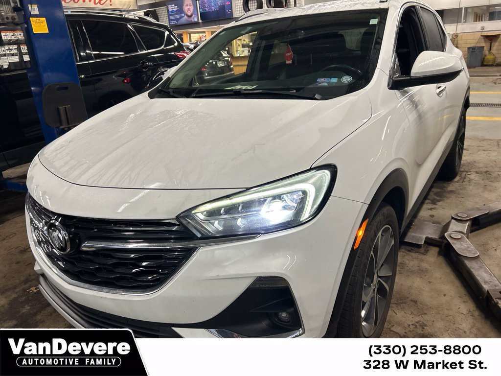 Used 2022 Buick Encore GX Essence FWD image 1