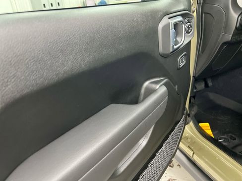 New 2026 Jeep Wrangler Willys AWD/4WD image 19