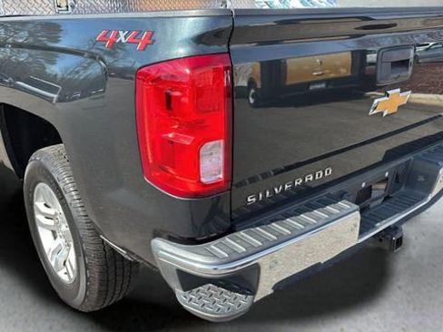 Used 2018 Chevrolet Silverado 1500 LTZ w/ LTZ Plus Package image 32