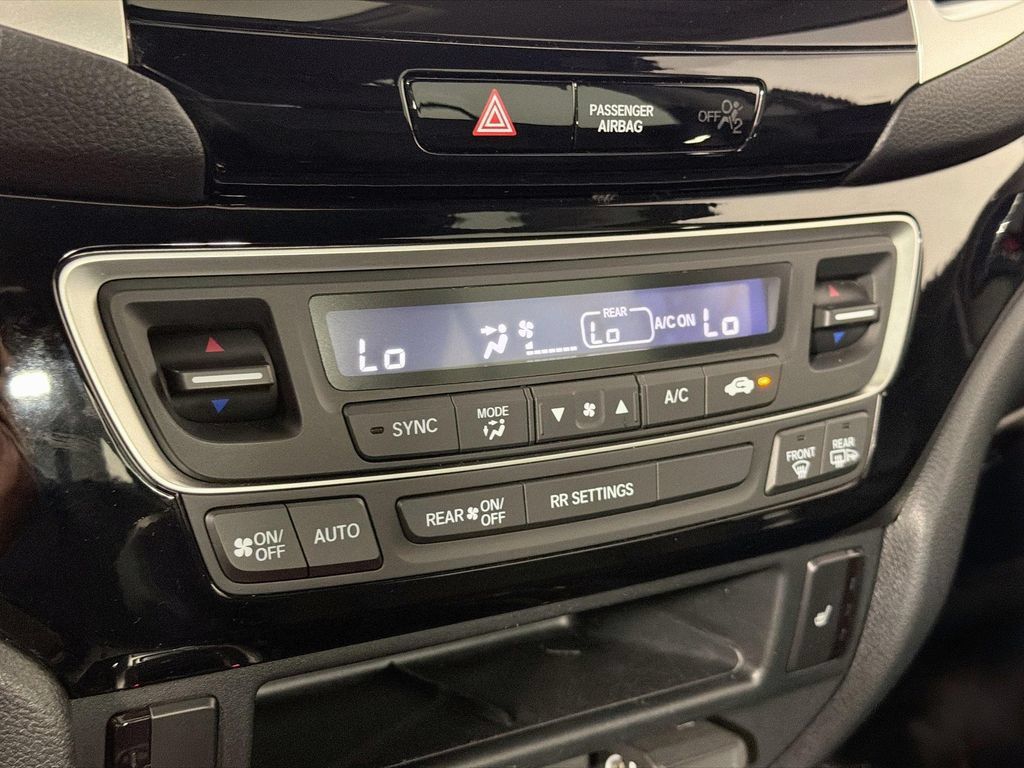 Used 2020 Honda Ridgeline RTL-E image 16