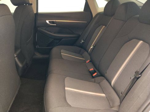 Used 2021 Hyundai Sonata SE FWD image 18