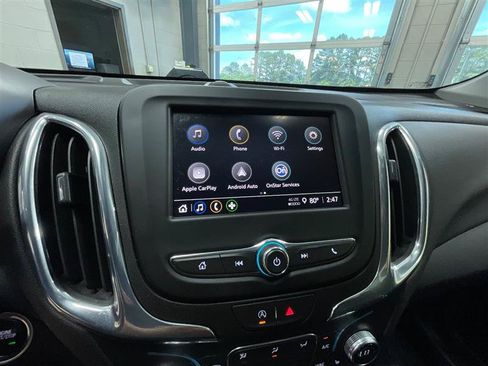 Used 2023 Chevrolet Equinox LT FWD image 19