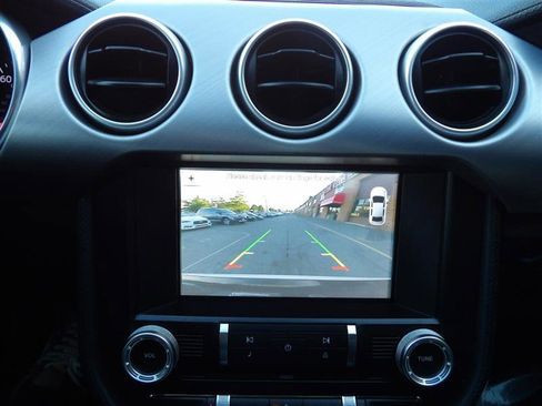 Used 2018 Ford Mustang GT Premium image 24