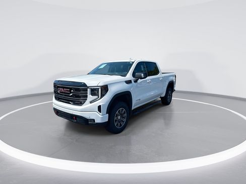 Used 2025 GMC Sierra 1500 AT4 AWD/4WD image 5