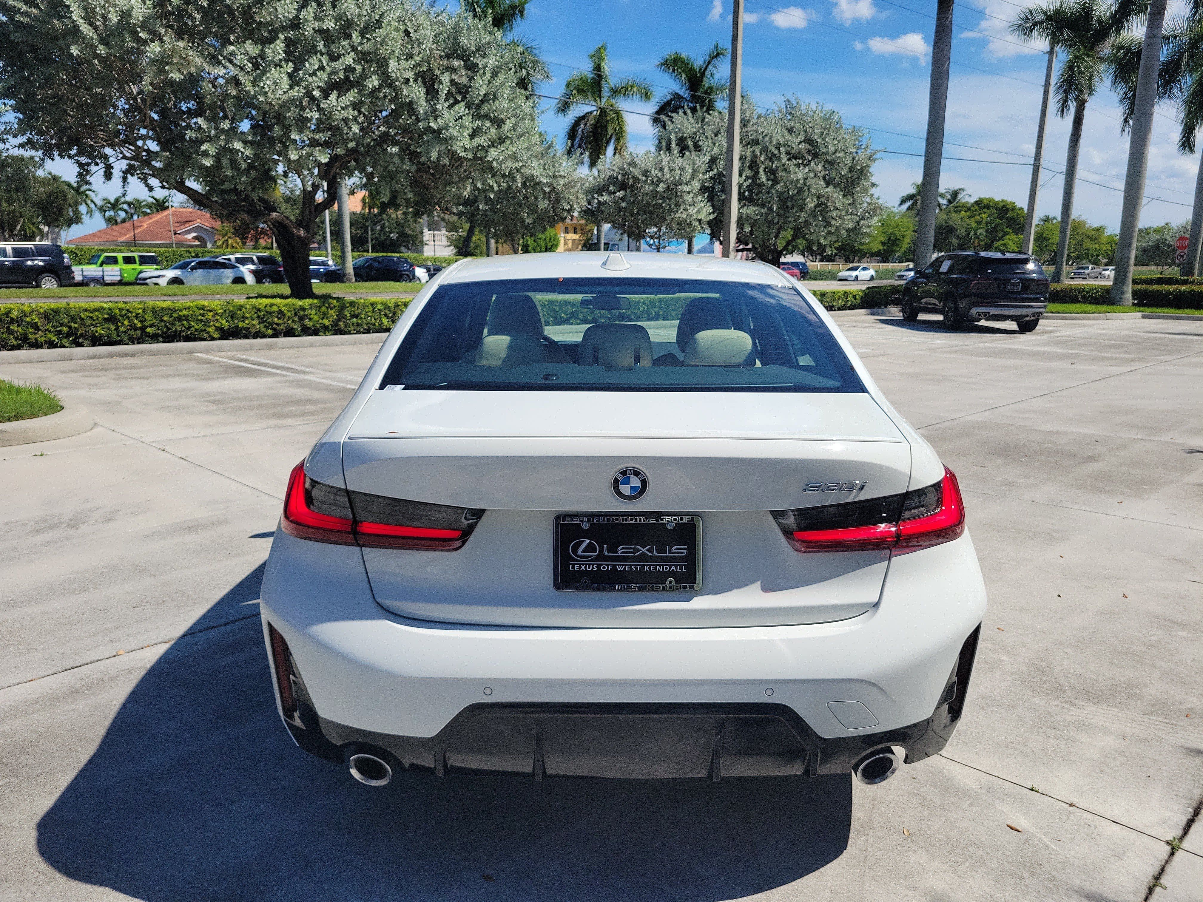 Used 2026 BMW 330i Sedan RWD image 7