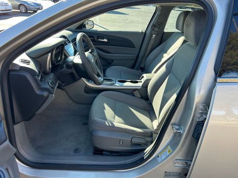 Used 2013 Chevrolet Malibu LS image 11