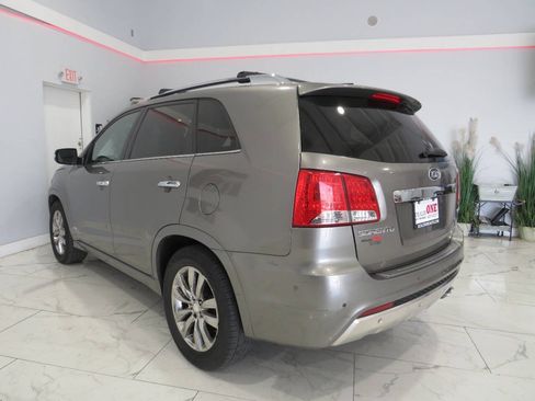 Used 2013 Kia Sorento SX AWD/4WD image 4