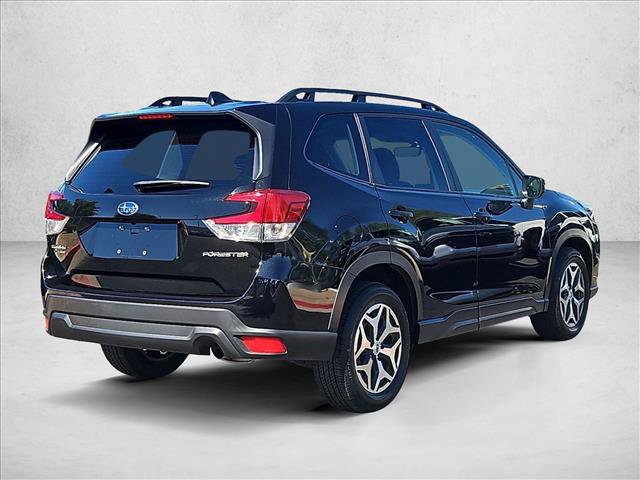 Used 2024 Subaru Forester Premium AWD/4WD image 8