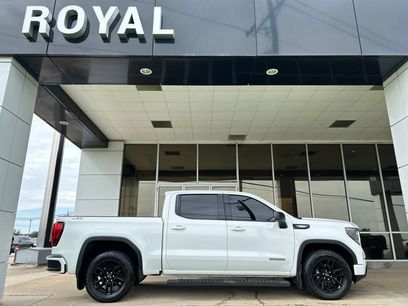 Used 2025 GMC Sierra 1500 Elevation w/ X31 Off-Road Package