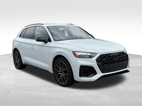 Used 2025 Audi SQ5 Premium Plus AWD/4WD image 26