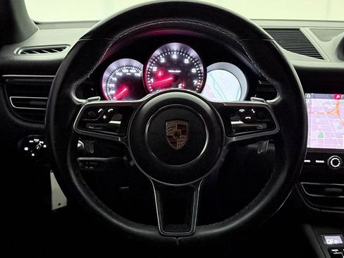 Used 2020 Porsche Macan S AWD/4WD image 31