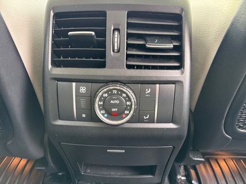 Used 2016 Mercedes-Benz GLE 400 4MATIC image 33