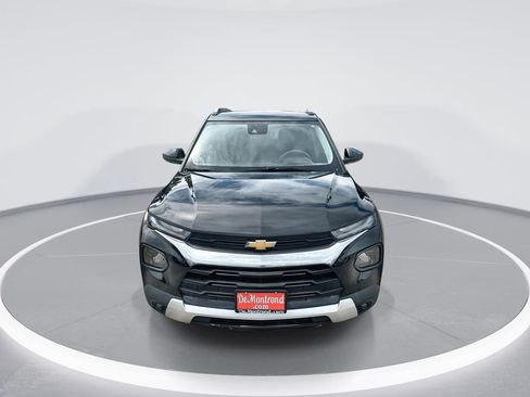 Used 2023 Chevrolet TrailBlazer LT w/ Convenience Package FWD image 3