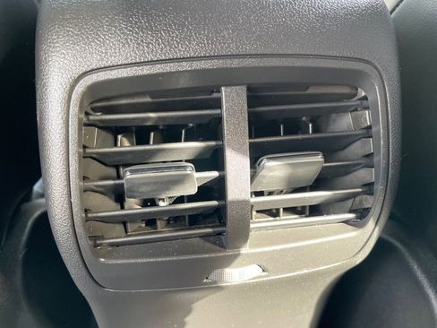 Used 2024 Ford Escape ST-Line Select w/ Tech Pack #2 image 7