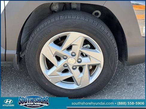 Certified 2026 Hyundai Kona SE AWD/4WD image 9