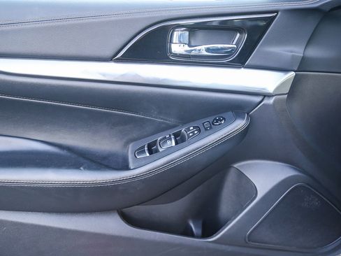 Used 2023 Nissan Maxima SV w/ Floor Mat Group image 22