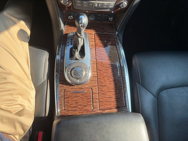 Used 2018 Nissan Armada Platinum w/ Interior Lighting Package RWD image 26