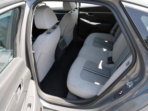 Used 2021 Hyundai Sonata SE FWD image 10