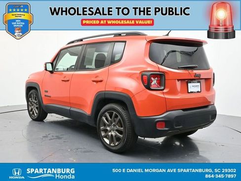 Used 2016 Jeep Renegade 75th Anniversary image 8