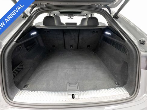 Used 2024 Audi RS Q8 AWD/4WD image 44