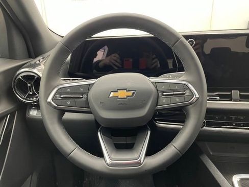 New 2026 Chevrolet Equinox LT image 10