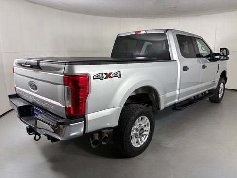 Used 2019 Ford F250 XLT AWD/4WD image 8