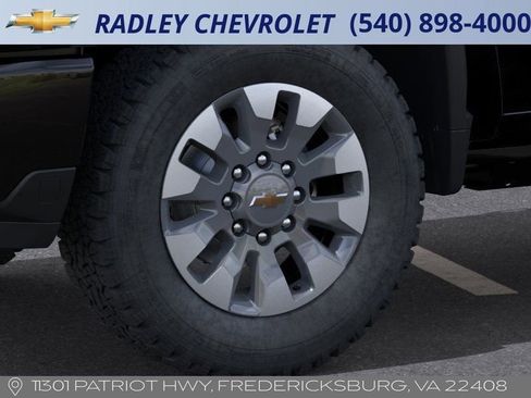 New 2026 Chevrolet Silverado 2500 Custom w/ Custom Convenience Package image 9