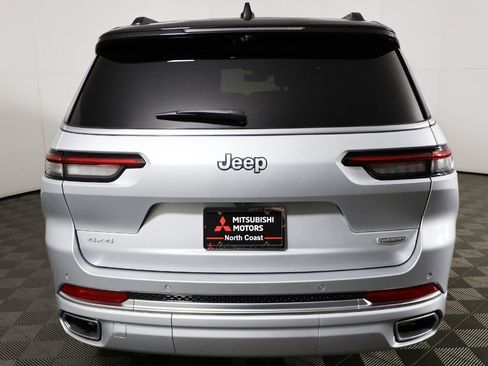 Used 2024 Jeep Grand Cherokee L Summit w/ Advanced Protech Group IV image 18