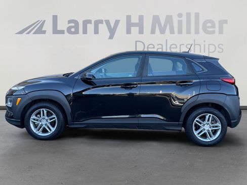 Used 2018 Hyundai Kona SE FWD image 2