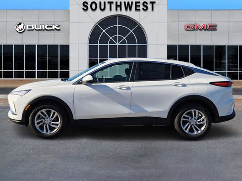 New 2026 Buick Envista Preferred w/ Convenience I Package image 3