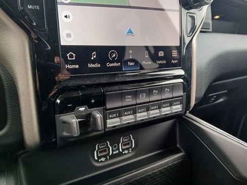 Used 2024 RAM 3500 Laramie w/ Towing Technology Group image 24