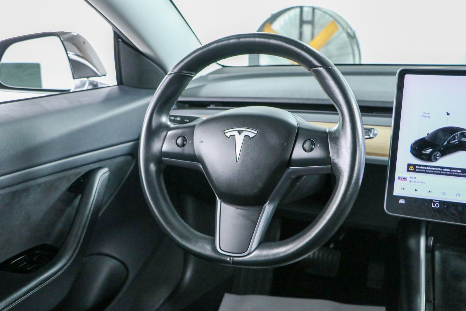 Used 2018 Tesla Model 3 Long Range RWD image 12