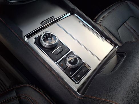 Used 2023 Ford Expedition Timberline image 29