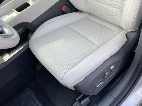New 2026 Hyundai Santa Fe SEL FWD image 24
