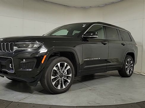 Used 2024 Jeep Grand Cherokee L Overland image 4