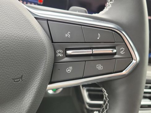 New 2026 Chevrolet Traverse LT w/ Midnight/Sport Edition FWD image 23