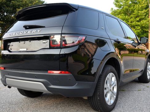 Used 2020 Land Rover Discovery Sport S image 6
