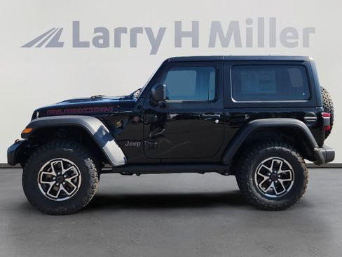 New 2025 Jeep Wrangler Rubicon w/ Convenience Group image 3