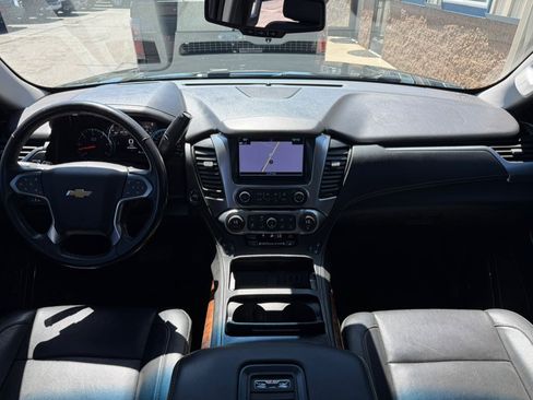 Used 2018 Chevrolet Tahoe Premier AWD/4WD image 25