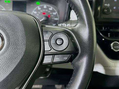 Used 2024 Toyota Corolla SE FWD image 17