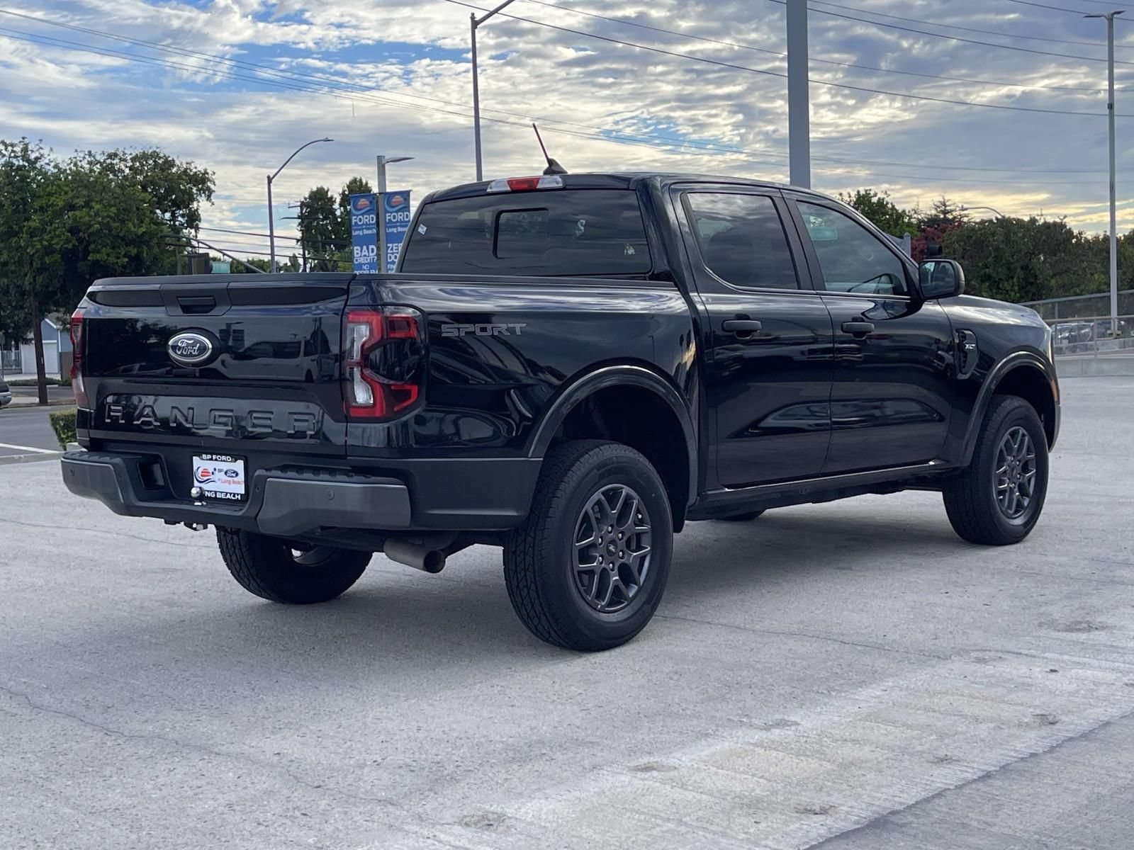 Used 2024 Ford Ranger XLT w/ Equipment Group 301A High RWD image 3