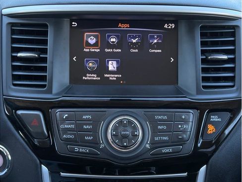 Used 2019 Nissan Pathfinder SV w/ SV Tech Package AWD/4WD image 13