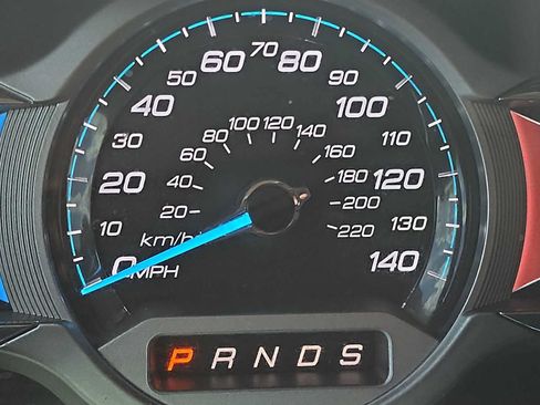 Used 2019 Ford Taurus Limited FWD image 13