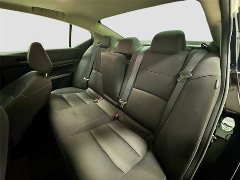 Used 2022 Nissan Altima 2.5 SV w/ SV Premium Package image 24