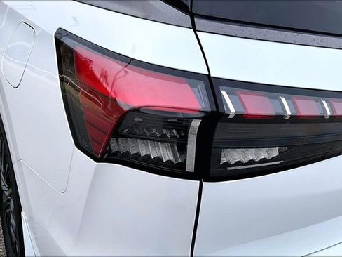 New 2026 INFINITI QX80 Autograph image 31