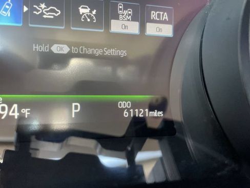 Used 2024 Toyota Camry XSE FWD image 12