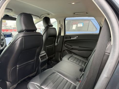 Certified 2024 Ford Edge SEL w/ Convenience Package image 6